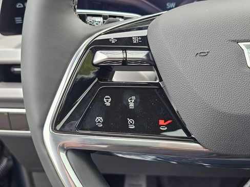 New 2027 Cadillac Vistiq Luxury AWD/4WD image 29