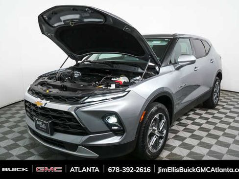 Used 2025 Chevrolet Blazer LT image 30