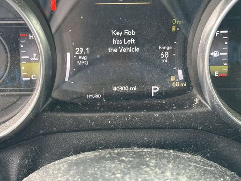 Used 2022 Jeep Wrangler Unlimited Rubicon 4xe AWD/4WD image 23
