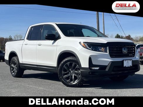 Certified 2023 Honda Ridgeline Sport image 1