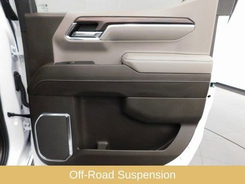 Used 2023 GMC Sierra 1500 SLT w/ SLT Premium Plus Package image 32