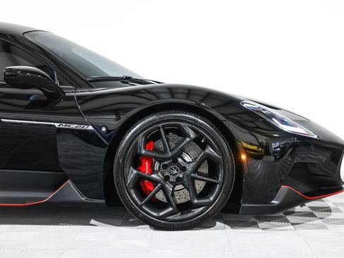 Used 2022 Maserati MC20 Coupe RWD image 3