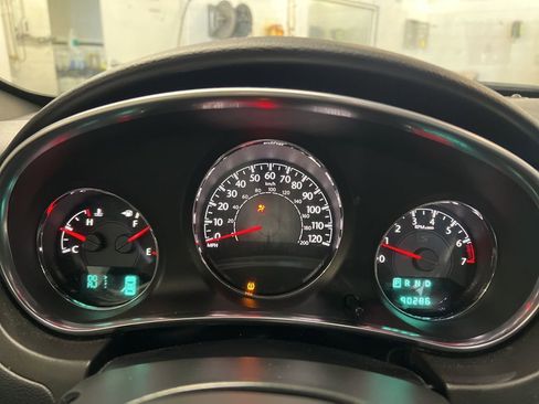 Used 2014 Chrysler 200 Limited w/ 200 S V6 Premium Group image 15