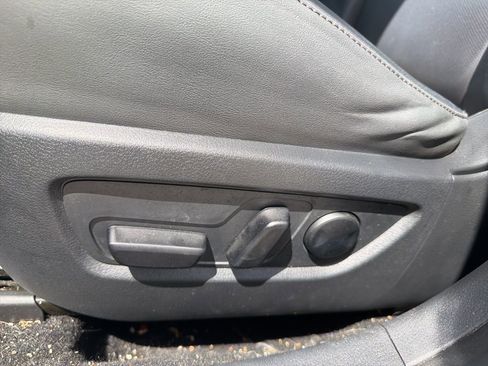 Used 2023 MAZDA CX-30 AWD 2.5 S w/ Premium Package image 16