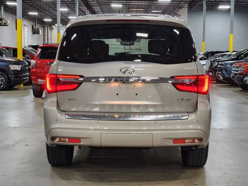 Used 2023 INFINITI QX80 Sensory w/ Cargo Package AWD/4WD image 10