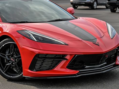 Used 2023 Chevrolet Corvette Stingray Coupe RWD image 3
