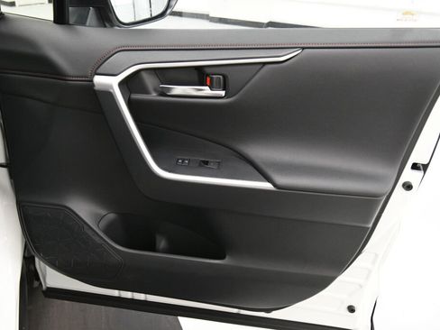 Used 2022 Toyota RAV4 XSE image 35