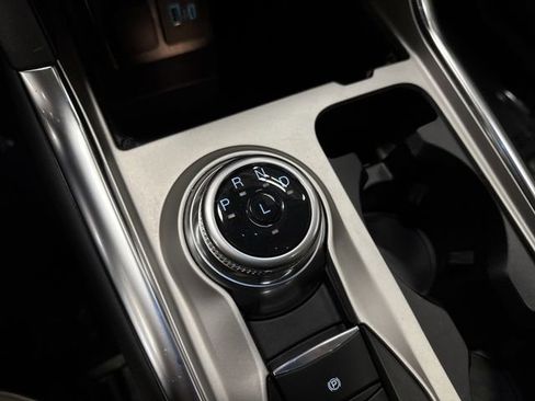 Used 2023 Ford Explorer XLT w/ Equipment Group 202A image 22