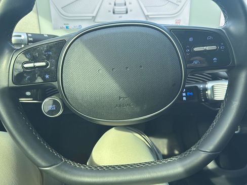 Used 2024 Hyundai Ioniq 5 SE AWD/4WD image 12