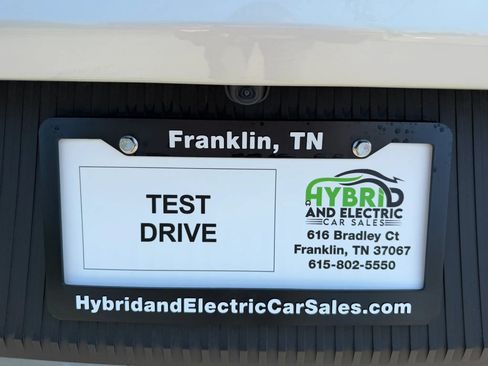 Used 2024 Kia EV9 Light Long Range RWD image 5