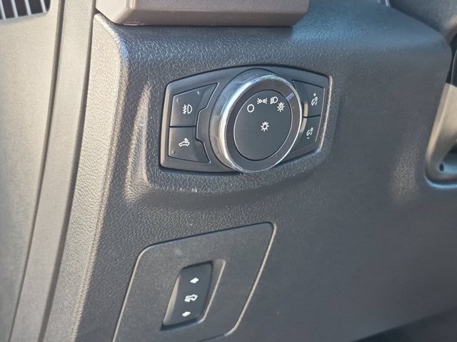 Used 2016 Ford F150 XLT w/ Equipment Group 302A Luxury AWD/4WD image 24