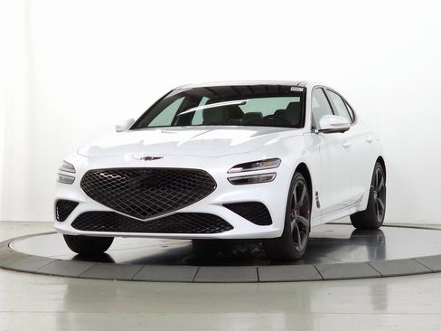 Used 2026 Genesis G70 3.3T Sport Prestige image 3