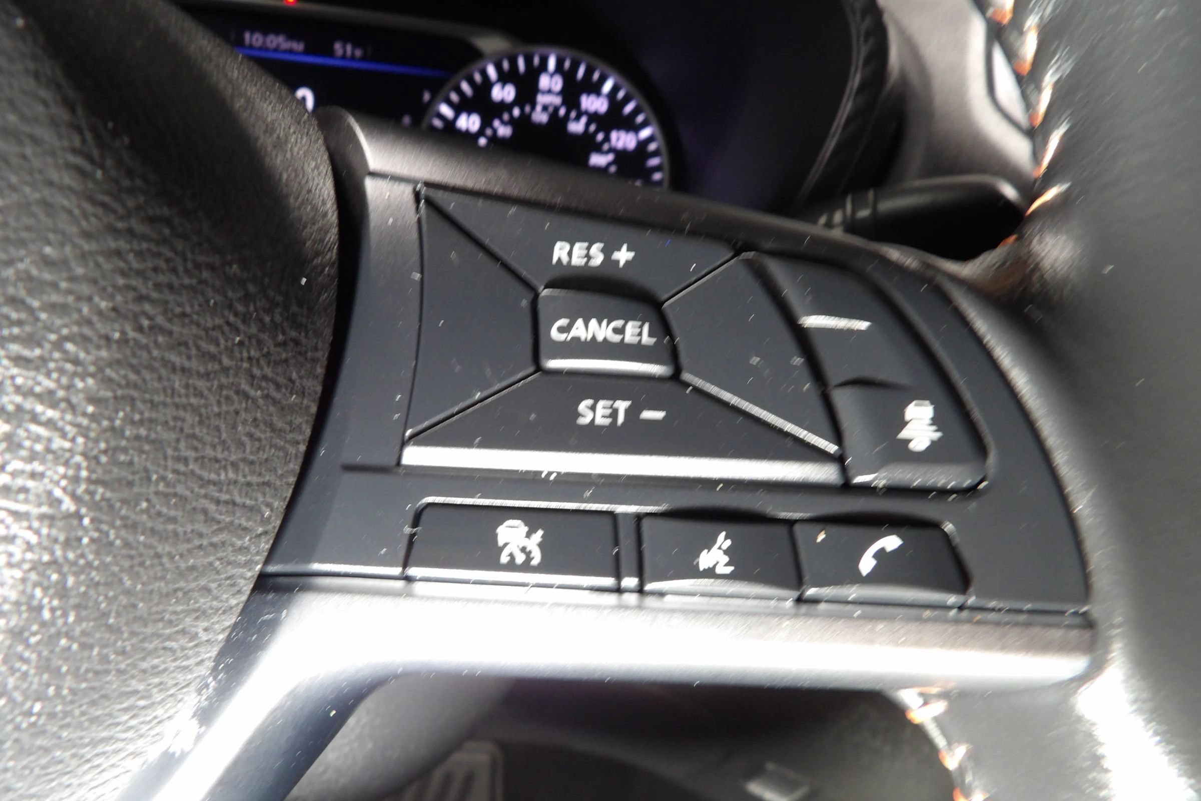 Used 2023 Nissan Sentra SR w/ Trunk Package FWD image 19