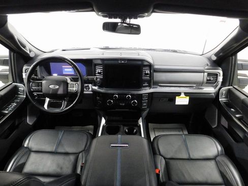 Used 2025 Ford F250 Platinum image 42