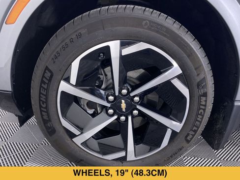 Certified 2024 Chevrolet Equinox EV LT w/ LPO, Active Package AWD/4WD image 14