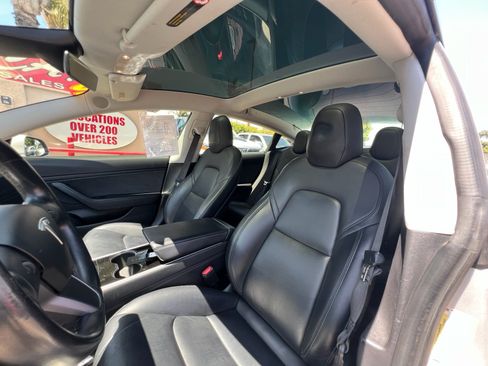 Used 2018 Tesla Model 3 Long Range AWD/4WD image 13