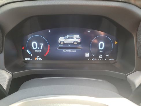 Used 2025 Ford Explorer Active image 29