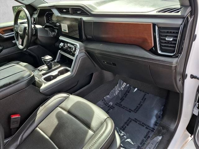 Used 2023 GMC Sierra 1500 Denali w/ Technology Package AWD/4WD image 21