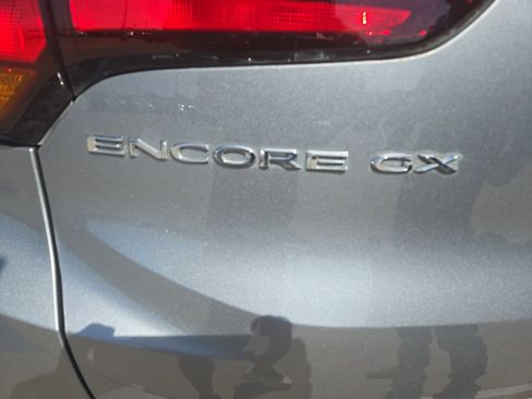 Used 2023 Buick Encore GX Preferred w/ Cold Weather Comfort Package FWD image 18