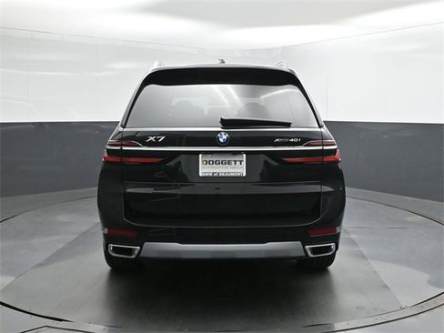 New 2026 BMW X7 xDrive40i w/ Executive Package image 8
