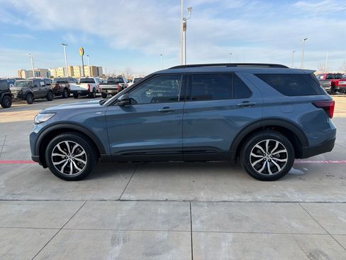 New 2026 Ford Explorer ST-Line w/ Premium Package RWD image 2