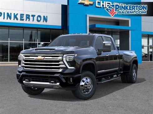 New 2026 Chevrolet Silverado 3500 High Country w/ Technology Package image 7