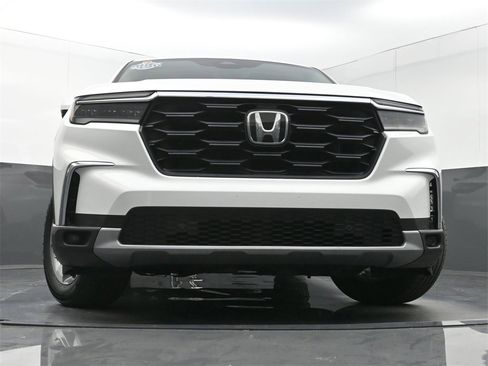 Used 2024 Honda Pilot EX-L image 26