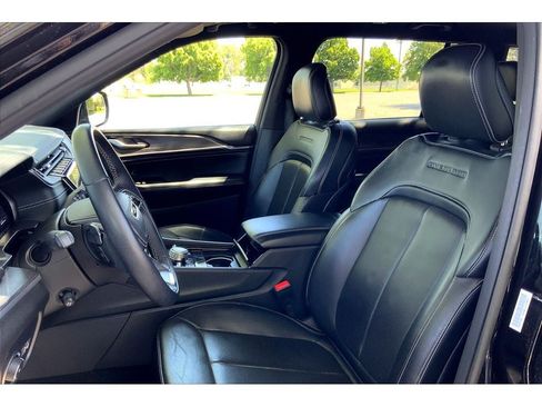Used 2022 Jeep Grand Cherokee L Overland AWD/4WD image 27