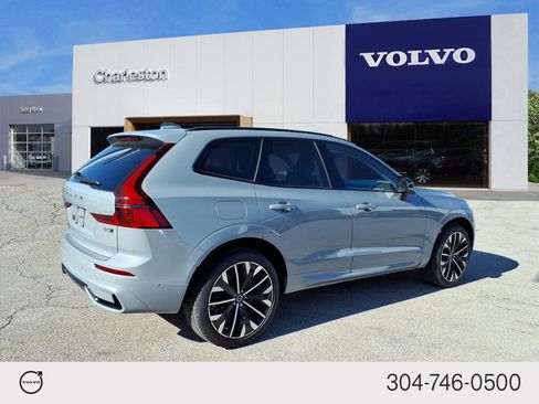 New 2026 Volvo XC60 B5 Ultra w/ Protection Package Premier image 3