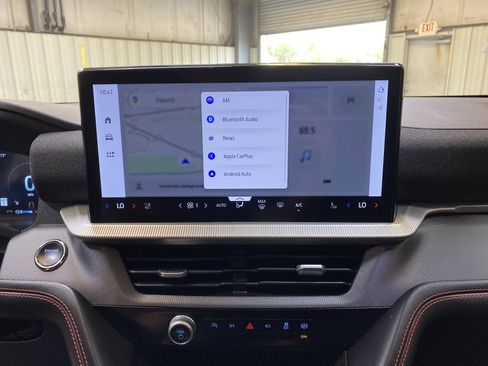 Used 2025 Ford Explorer ST-Line image 45