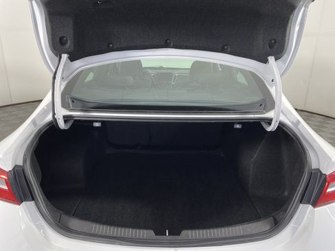 Used 2023 Chevrolet Malibu LT FWD image 31