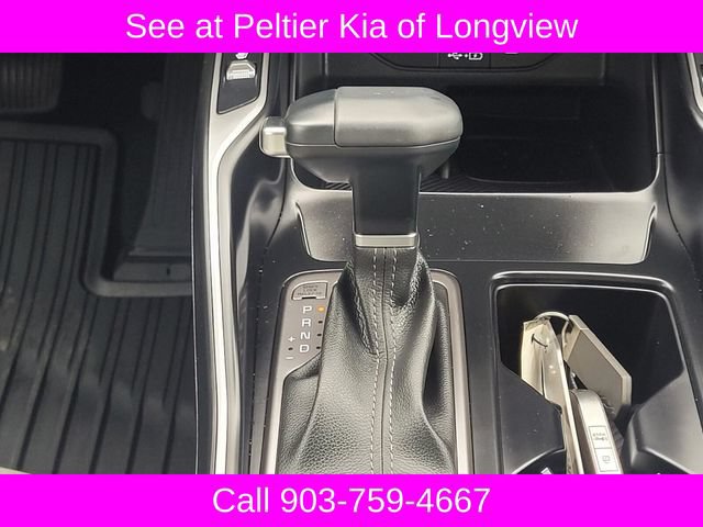 Used 2025 Kia Sorento S FWD image 28