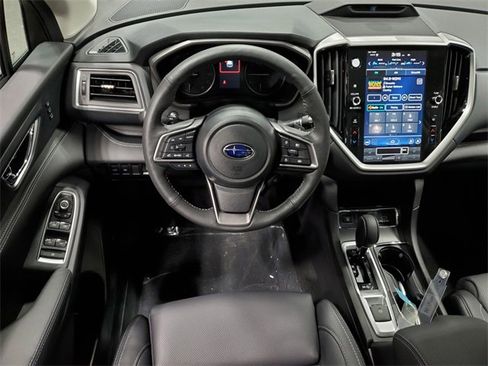 New 2026 Subaru Ascent Limited image 17