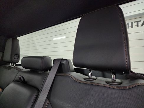 Used 2023 GMC Sierra 2500 AT4 w/ Gooseneck/5TH Wheel Package image 37