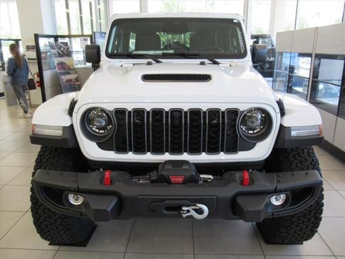 New 2026 Jeep Wrangler Unlimited Rubicon AWD/4WD image 3