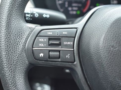 Used 2023 Honda HR-V LX image 21