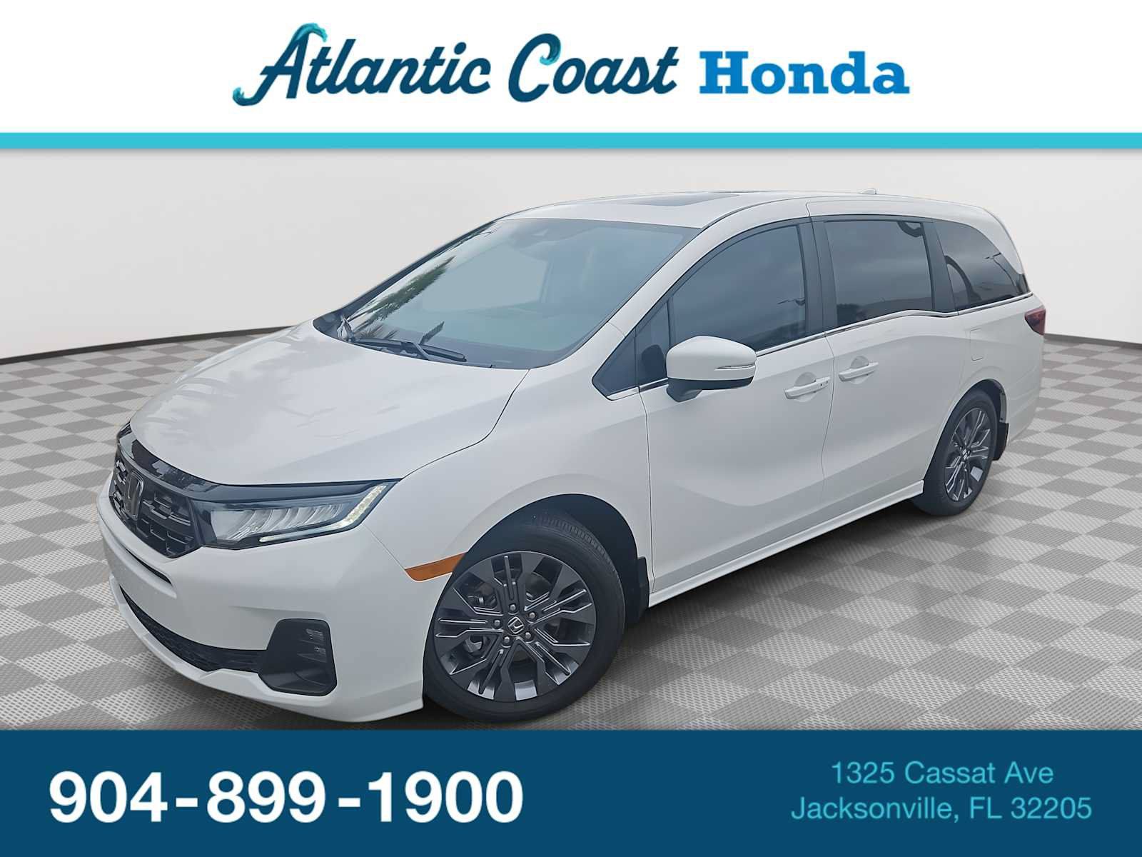 Certified 2026 Honda Odyssey Touring image 1