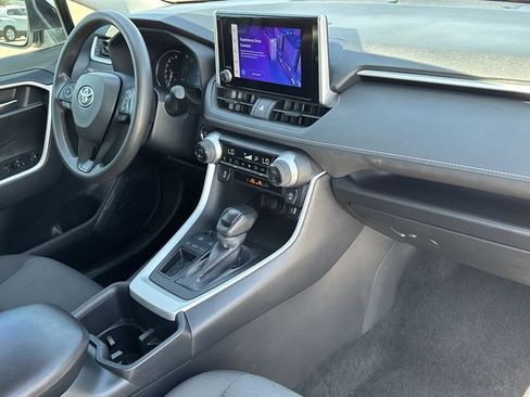 Used 2024 Toyota RAV4 XLE image 30