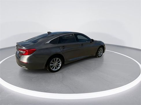 Used 2022 Honda Accord LX image 11