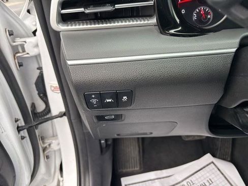 Used 2021 Kia K5 LXS image 19