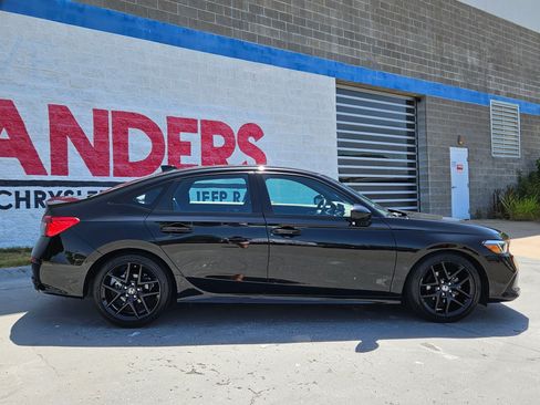 Used 2023 Honda Civic Sport image 8