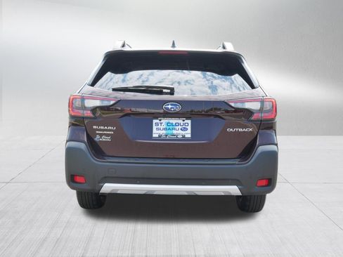 Certified 2025 Subaru Outback Limited AWD/4WD image 6