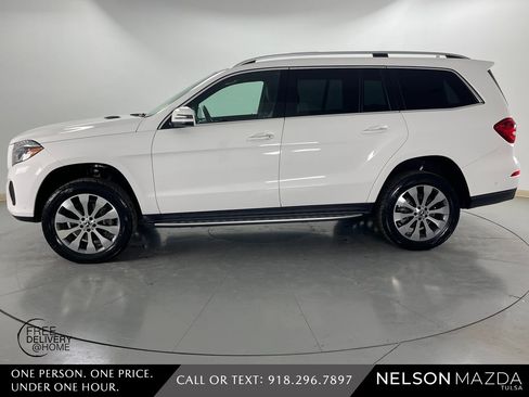 Used 2019 Mercedes-Benz GLS 450 4MATIC image 9