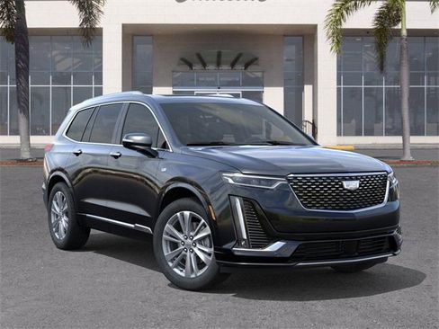 New 2025 Cadillac XT6 Premium Luxury image 7