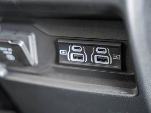 New 2025 Jeep Grand Cherokee Altitude w/ Trailer Tow Package image 30