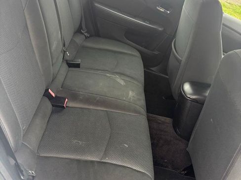 Used 2012 Chrysler 200 Touring FWD image 22