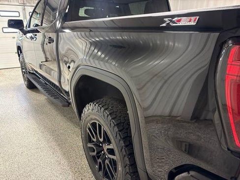 Used 2023 GMC Sierra 1500 Elevation AWD/4WD image 11