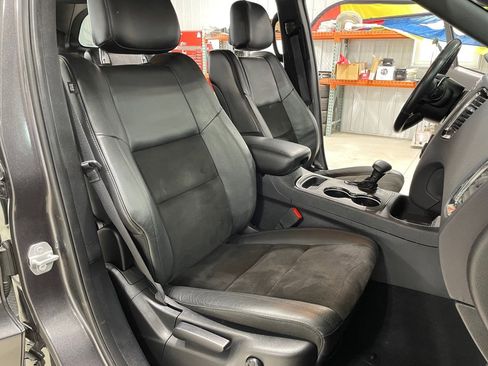 Used 2019 Dodge Durango GT image 33