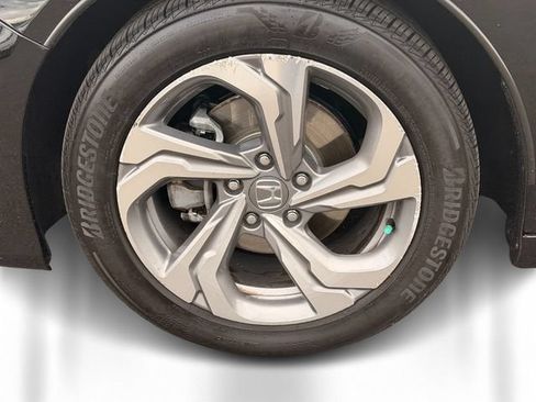 Used 2019 Honda Accord EX-L image 11