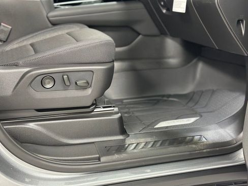 New 2026 Chevrolet Tahoe LS image 25